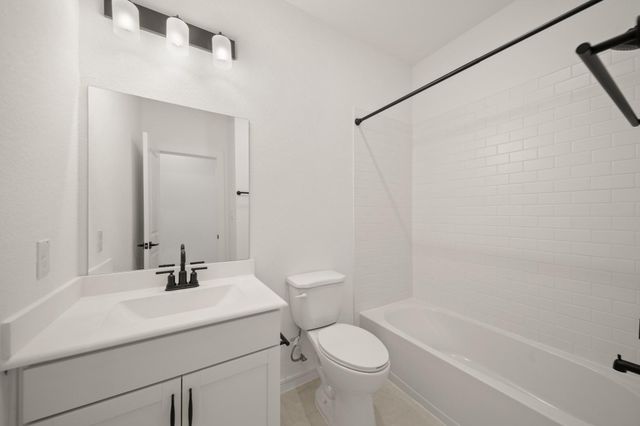 3302 Wickfield Pass Lane, League City, TX 77573