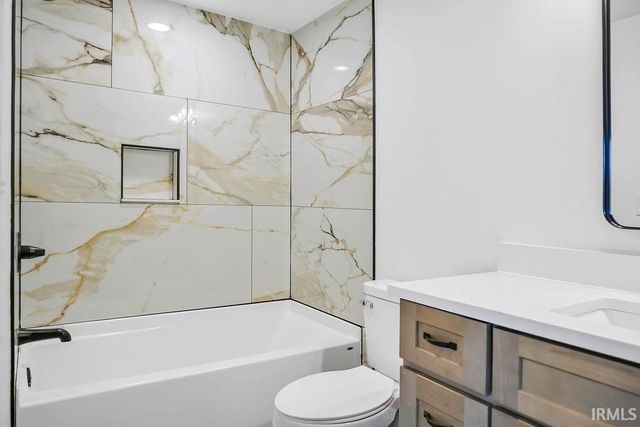 717 N Grant Street, Bloomington, IN 47408