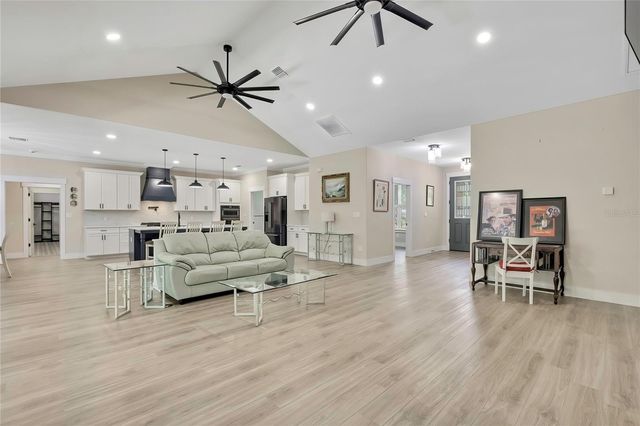 3991 N BUCKHORN DRIVE, Beverly Hills, FL 34465