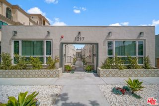 1217 9th Street 12, Santa Monica, CA 90401