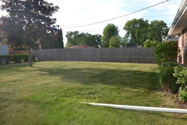 1125 N Pontiac Drive, Janesville, WI 53545