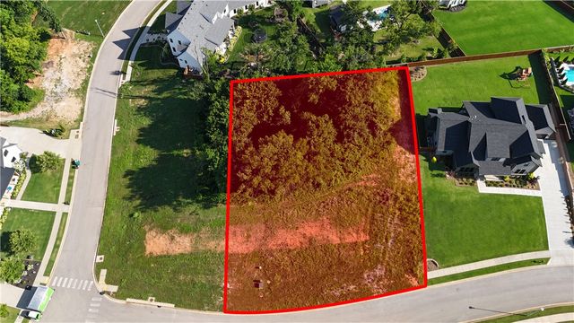 8402 W Migration, Bentonville, AR 72713