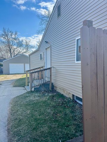 1306 Garfield Street, Mount Morris, MI 48458