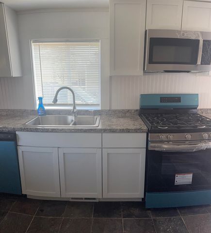 1306 Garfield Street, Mount Morris, MI 48458