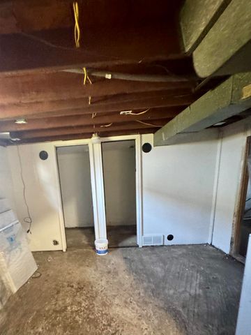 1306 Garfield Street, Mount Morris, MI 48458