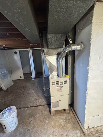 1306 Garfield Street, Mount Morris, MI 48458