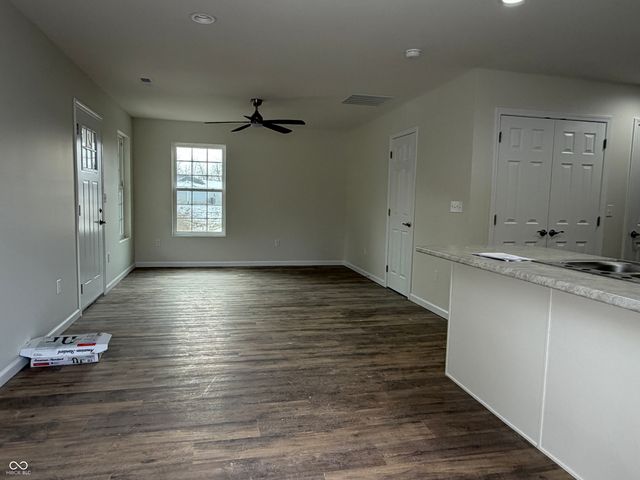 1446 NE Kutenai Trail, Greensburg, IN 47240