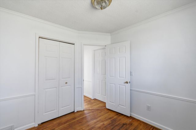 29725 Brown Court, Garden City, MI 48135