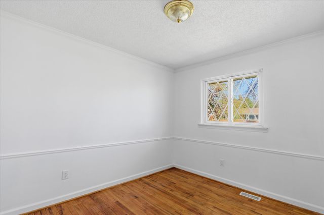 29725 Brown Court, Garden City, MI 48135