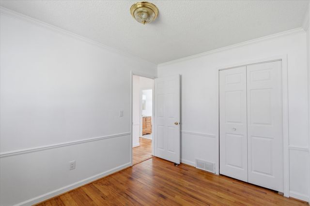 29725 Brown Court, Garden City, MI 48135