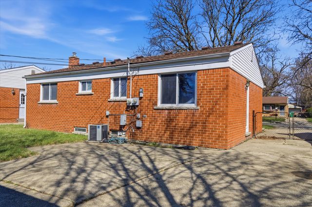 29725 Brown Court, Garden City, MI 48135