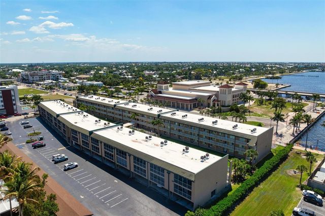 150 HARBORSIDE AVENUE 303, Punta Gorda, FL 33950