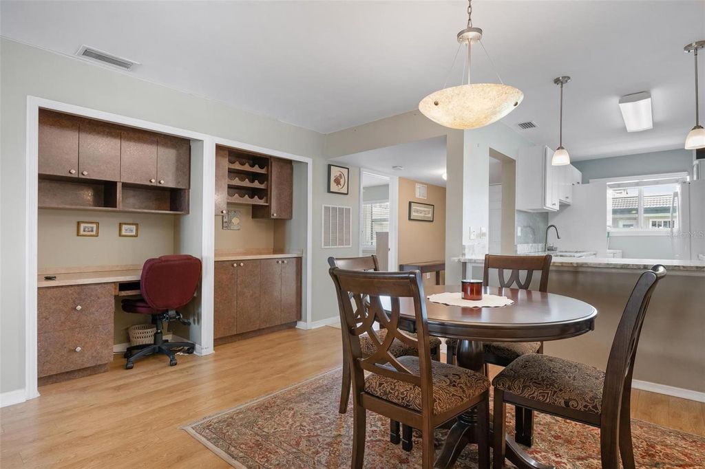 Image 16 of property listing at 150 HARBORSIDE AVENUE 303, Punta Gorda, FL 33950