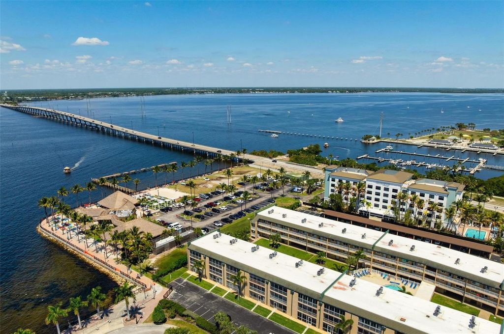 Image 42 of property listing at 150 HARBORSIDE AVENUE 303, Punta Gorda, FL 33950