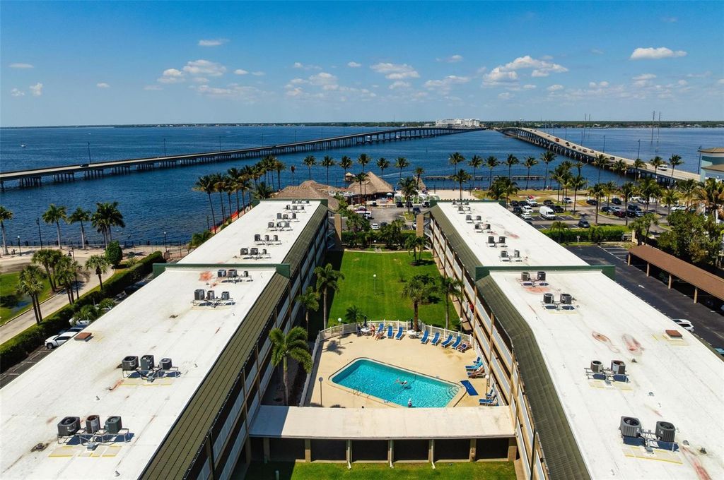 Image 44 of property listing at 150 HARBORSIDE AVENUE 303, Punta Gorda, FL 33950