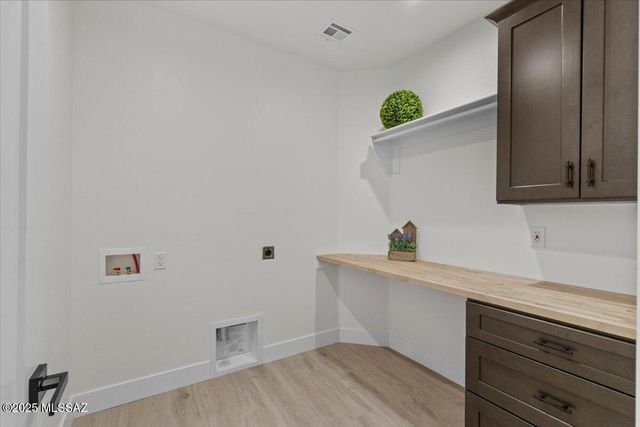 3961 W Highline Street, Thatcher, AZ 85552