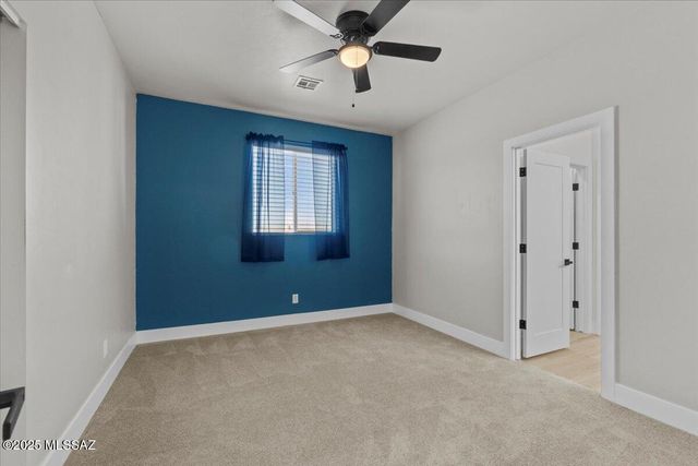 3961 W Highline Street, Thatcher, AZ 85552