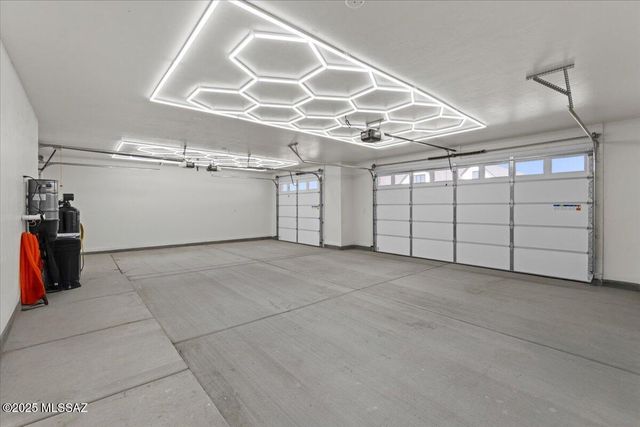 3961 W Highline Street, Thatcher, AZ 85552