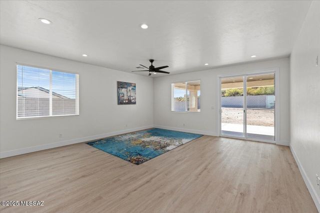 3961 W Highline Street, Thatcher, AZ 85552