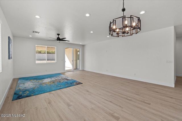 3961 W Highline Street, Thatcher, AZ 85552