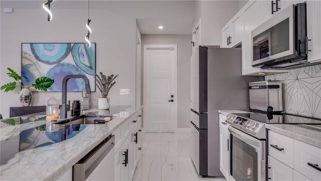 4211 10TH STREET SW, Lehigh Acres, FL 33976