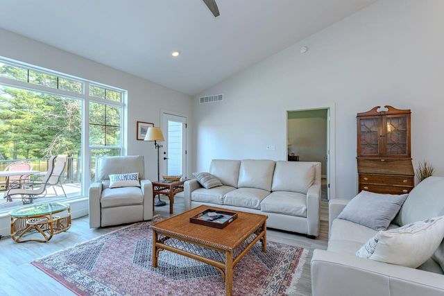 1106 W RIVER ROAD, Mosinee, WI 54455