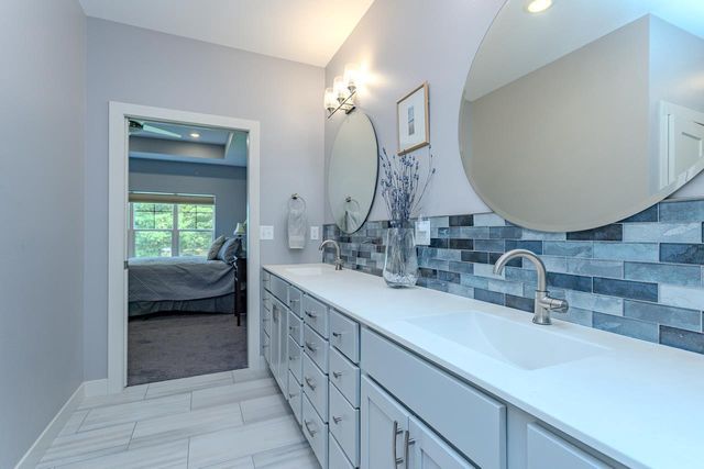 1106 W RIVER ROAD, Mosinee, WI 54455