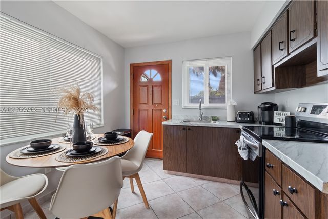 1201 NW 10th St 1-2, Dania Beach, FL 33004