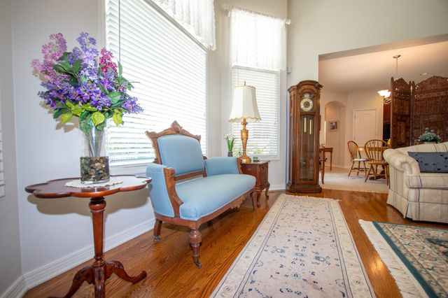 1910 Catkin Circle, Chesterton, IN 46304