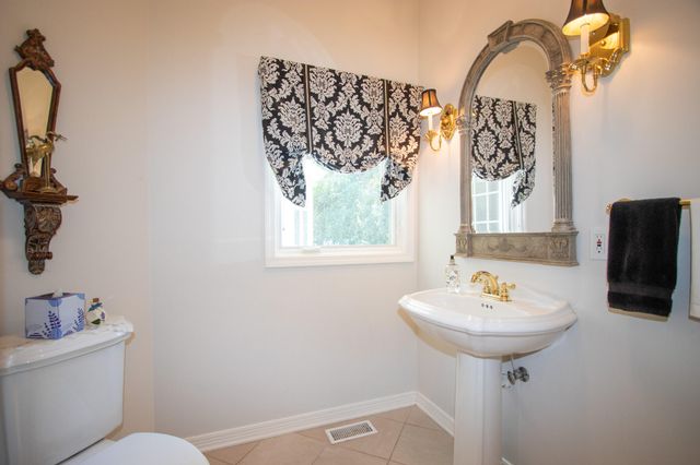 1910 Catkin Circle, Chesterton, IN 46304