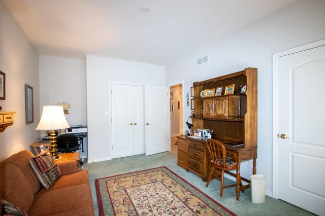 1910 Catkin Circle, Chesterton, IN 46304