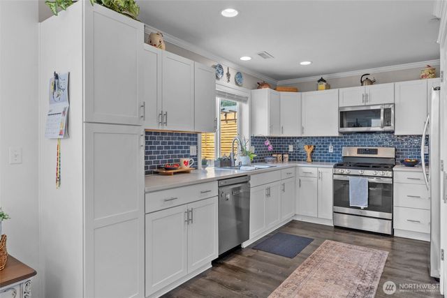 2887 Martin Street, Dupont, WA 98327