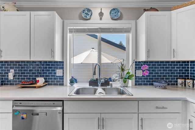 2887 Martin Street, Dupont, WA 98327