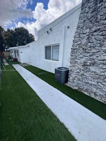 2036 SW 57th Ct 2036, Miami, FL 33155