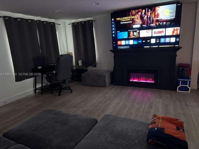 2036 SW 57th Ct 2036, Miami, FL 33155