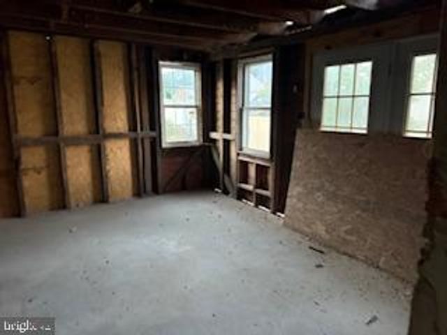 337 MAIN ST, Lykens, PA 17048