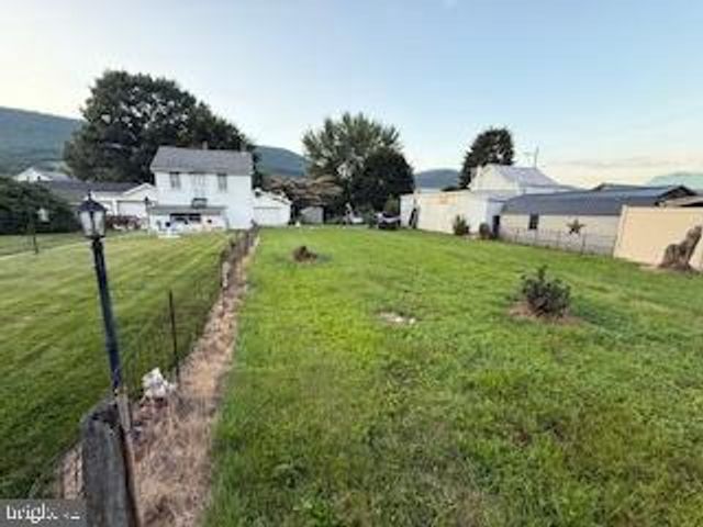 337 MAIN ST, Lykens, PA 17048