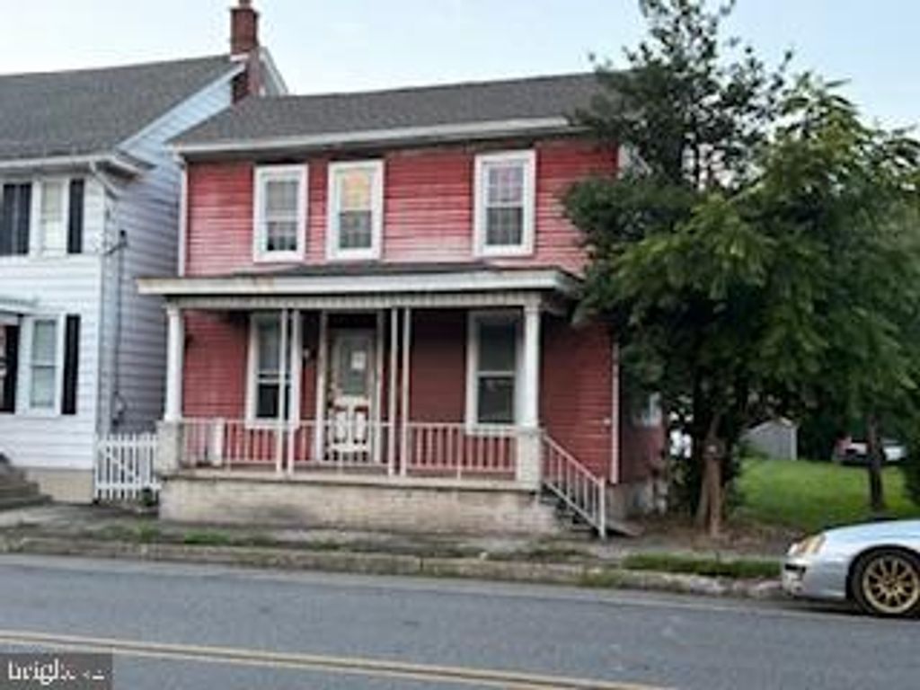 337 MAIN ST, Lykens, PA 17048