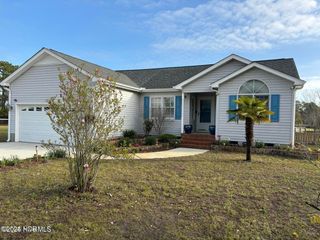 250 Quarter Horse Lane, Hampstead, NC 28443
