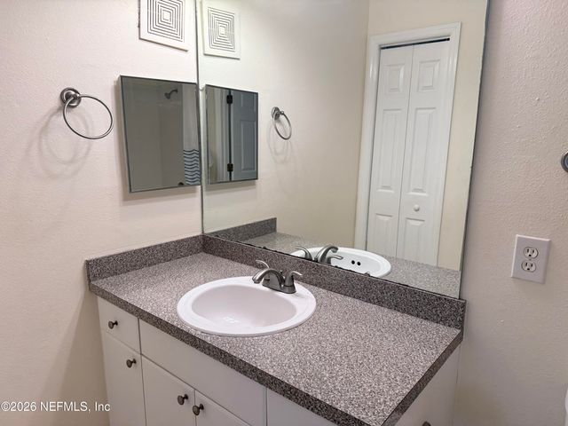 3591 KERNAN Boulevard S 607, Jacksonville, FL 32224