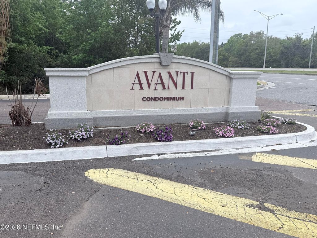 3591 KERNAN Boulevard S 607, Jacksonville, FL 32224