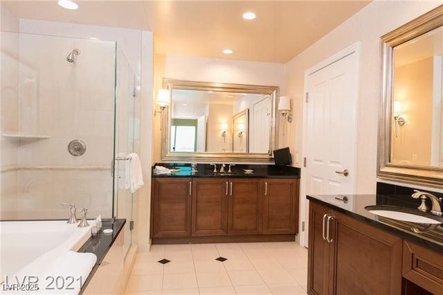 125 East Harmon Avenue 2814, Las Vegas, NV 89109