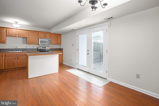 5124 PECAN DR, Fredericksburg, VA 22407