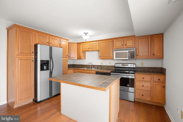 5124 PECAN DR, Fredericksburg, VA 22407
