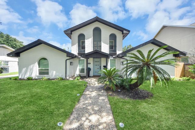 5702 Indigo Street, Houston, TX 77096