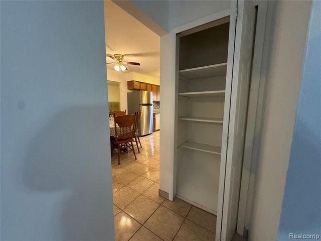 35055 Eden Park Drive, Sterling Heights, MI 48312