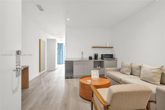 229 SW 9th Street 404, Miami, FL 33130