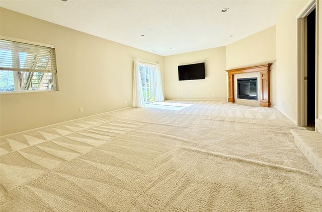 4010 NE Trilein Drive, Ankeny, IA 50021