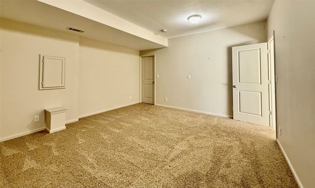 4010 NE Trilein Drive, Ankeny, IA 50021