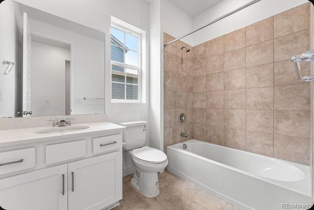 8954 Whiteclover Street, Littleton, CO 80125